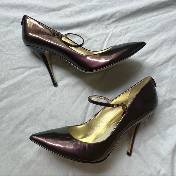 Guess Shoes - Guess Heels
